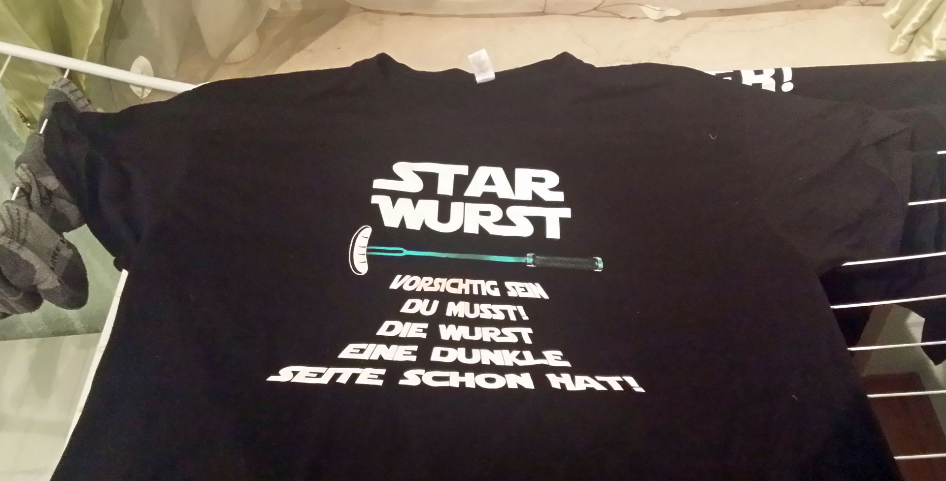 tshirt_star_wurst