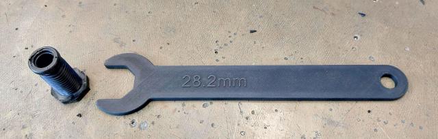 Deskwrench