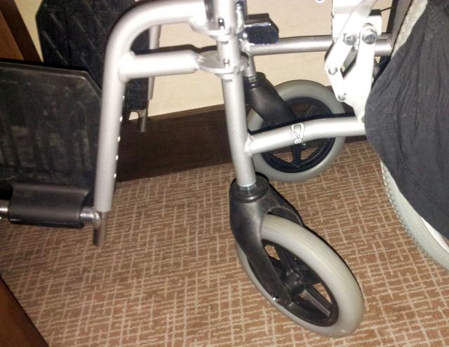 wheelchair_casters
